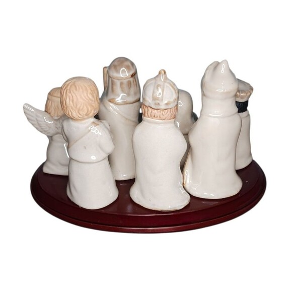 VTG Kirkland's Potter's Garden Nativity Scene Ceramic 10 Piece Set + Wood Base - Picture 3 of 5